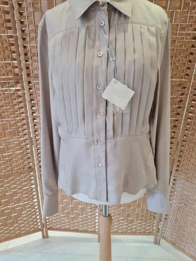 Sportsmax Champagne Pleat Front Blouse NWT Size 12