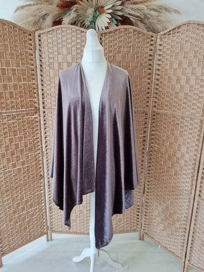 Carmen cape in taupe one size