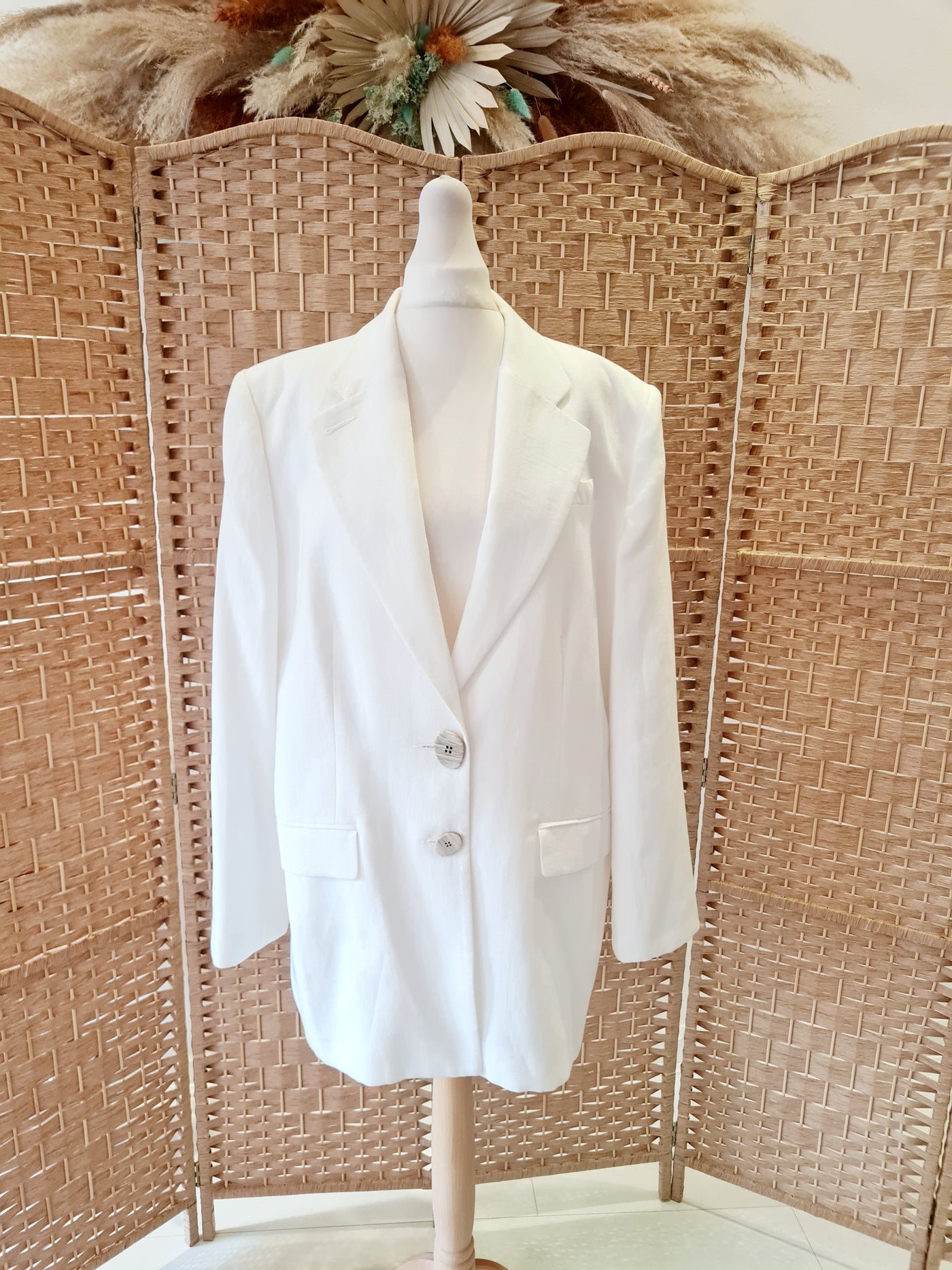 Veronika Maine White Linen Blend Blazer Size 14