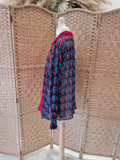 Savida Red/Teal Print Blouse Size Large