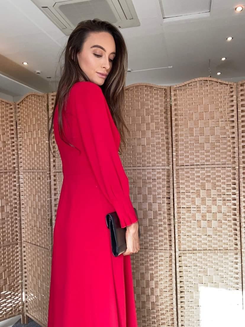 lk bennett red dress L.K. Bennett London Bodycon 1/3 Sleeve Decolletage Neck Red Dress Size USA 10