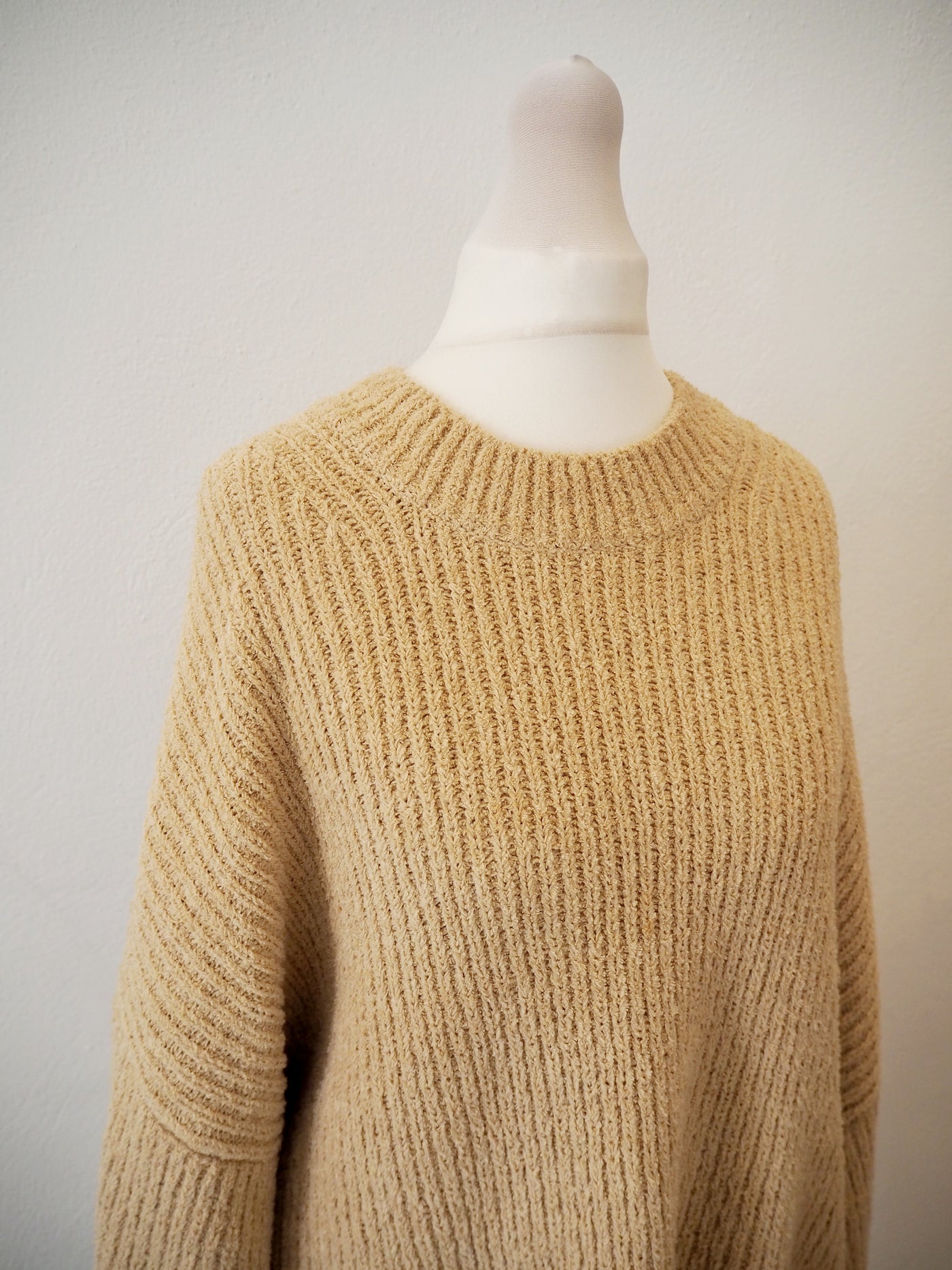 & Other Stories Cream Chunky Jumper L