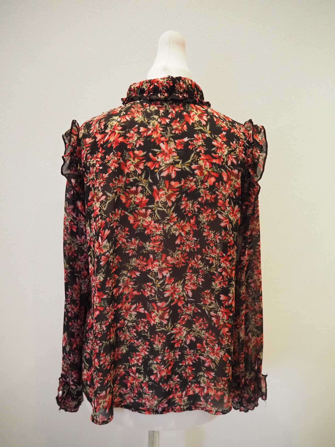 Zara Floral Tie Neck Blouse XS