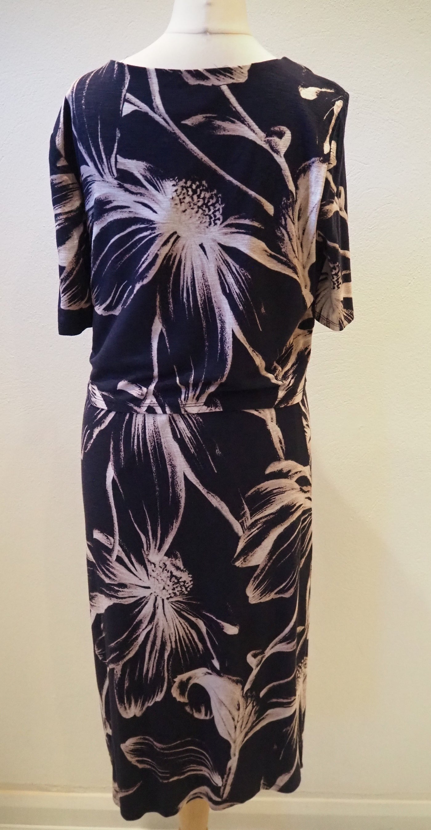 Phase eight Navy Floral layerd dress 12
