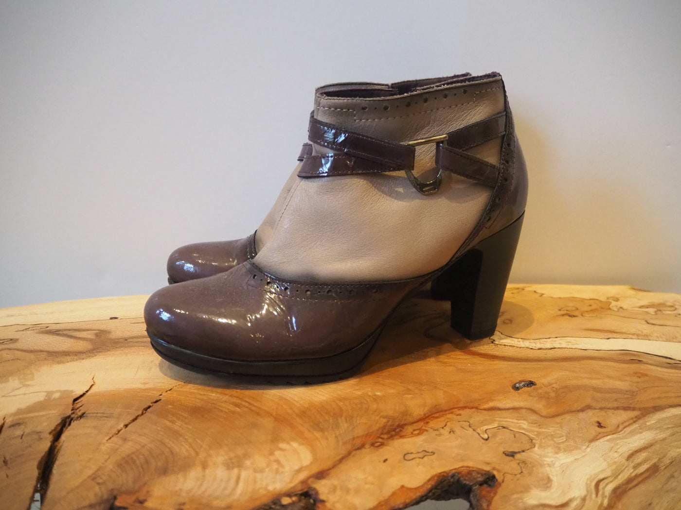 Jose Saenz Brown Shoe Boots 6