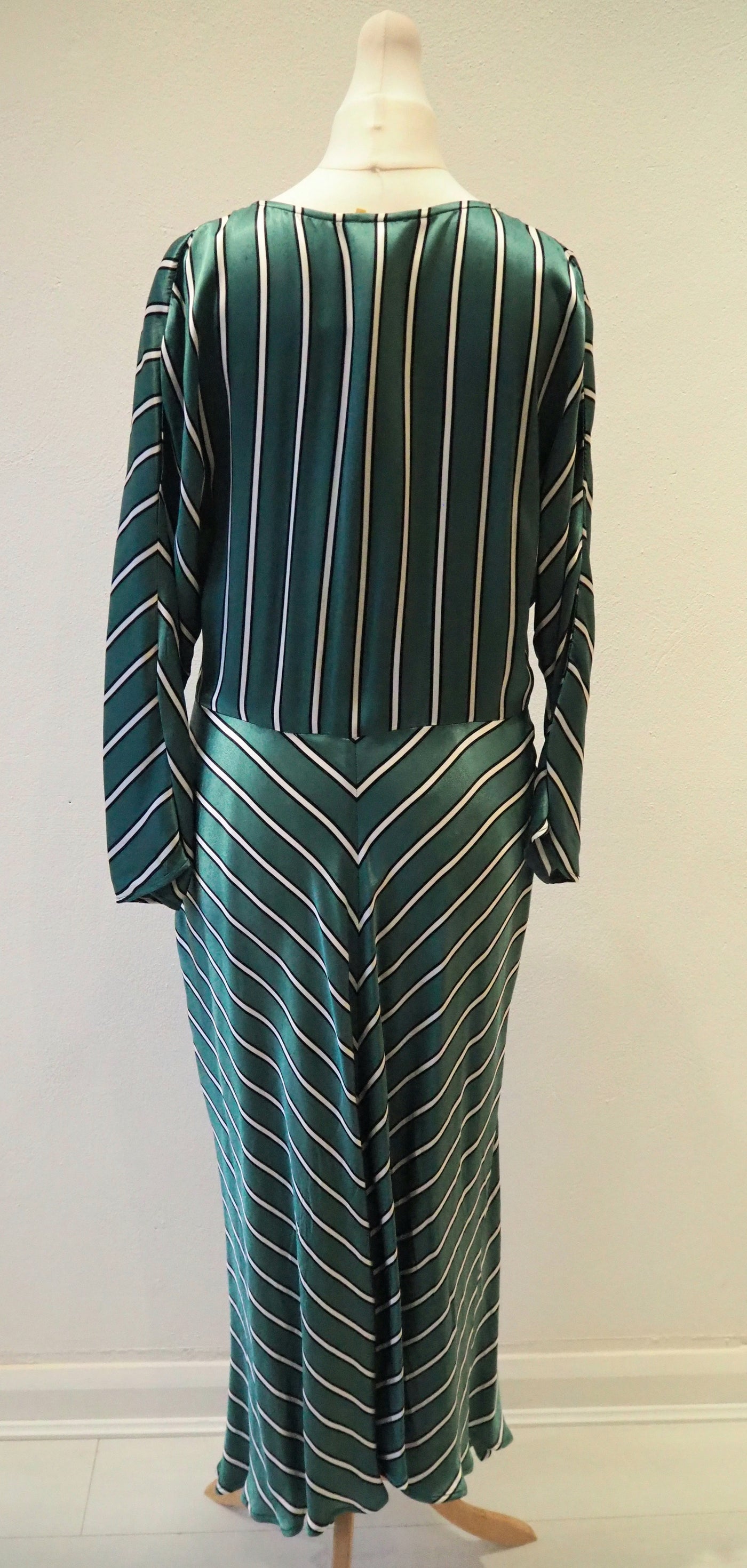 Ghost Green Striped Maxi Dress Medium The Wardrobe Ghost Green Striped Maxi Dress Medium The Wardrobe