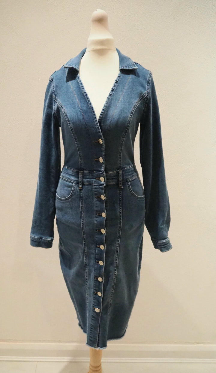 Michelle Keegan Denim Dress Size 8 – The Wardrobe