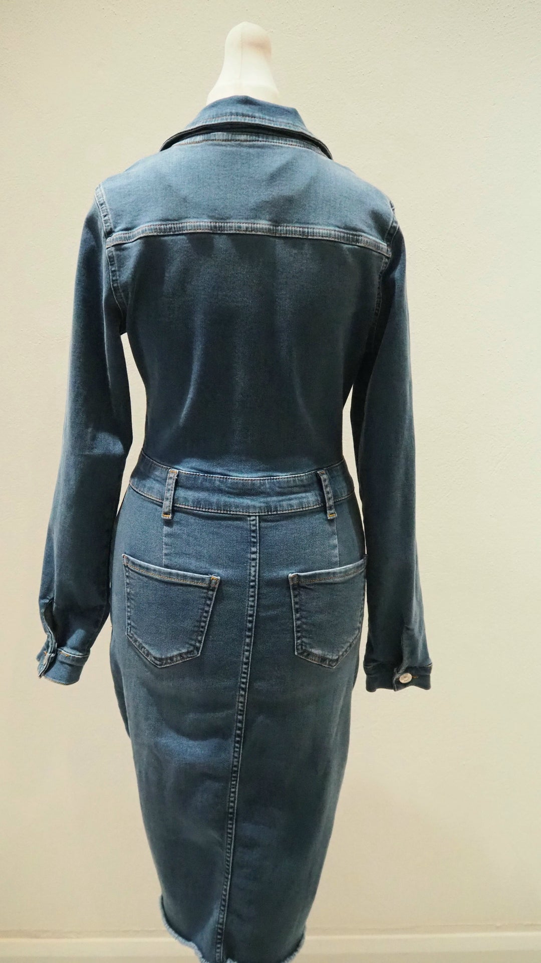 Michelle Keegan Denim Dress Size 8 – The Wardrobe